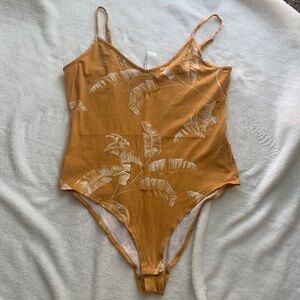 H&M Leaf Print Tank Bodysuit Size Medium